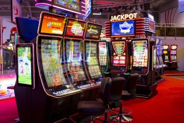 Bigger Bass Bonanza bonus round activation on persiktoto slot